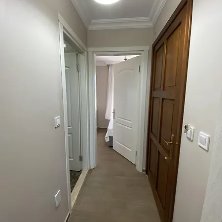 Mai Cunda Hotel Ayvalı