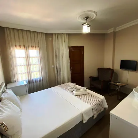 Mai Cunda 호텔 Ayvalı